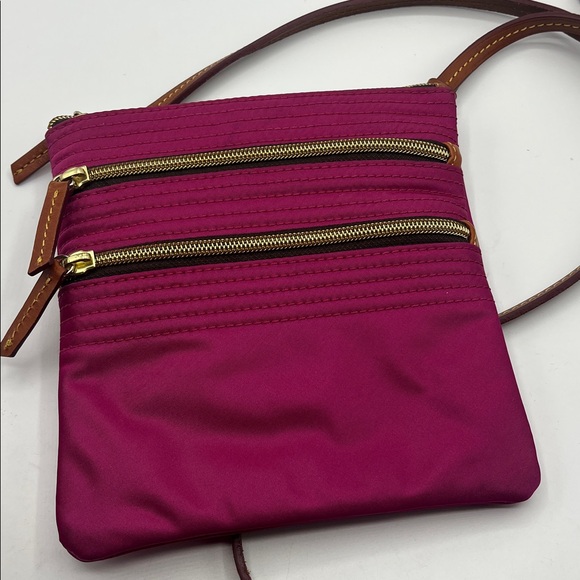 Dooney & Bourke nylon crossbody with leather strap - Picture 1 of 15